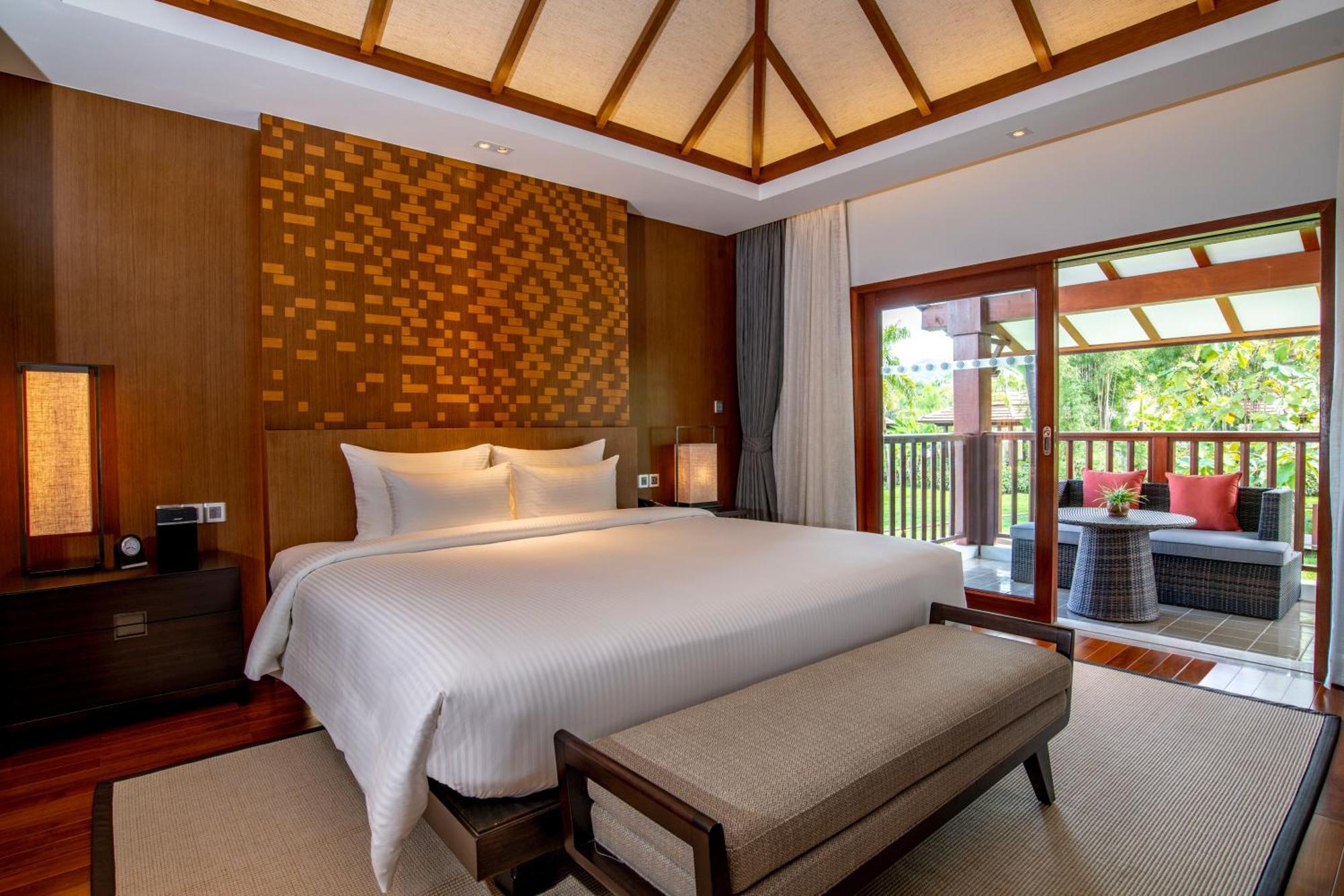 Pullman Luang Prabang Hotel Room photo