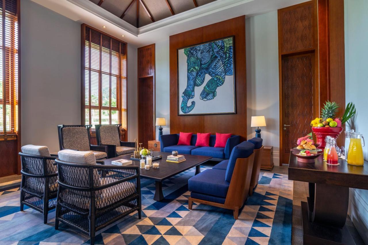 Pullman Luang Prabang Hotel Exterior photo